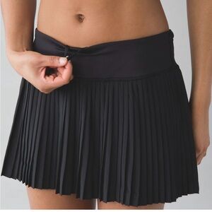 Lululemon Athletica Black Mini Skirt